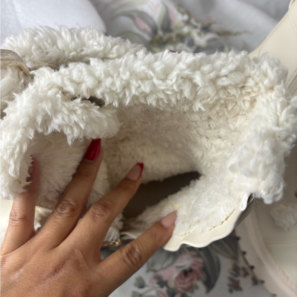 Women's White Ferrel Winter Boots - Picture 5 of 5
